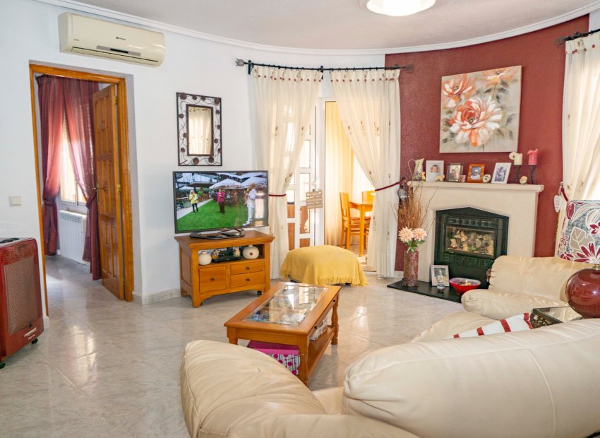 Resale - Villa - Ciudad Quesada - town