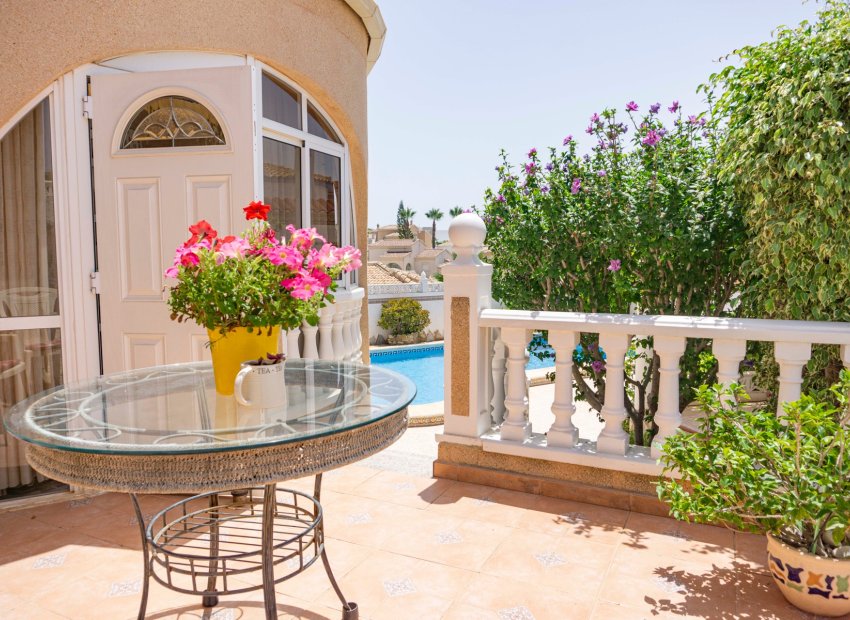 Resale - Villa - Ciudad Quesada - town