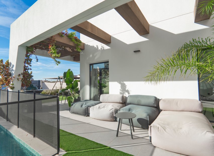 Resale - Villa - Ciudad Quesada - town