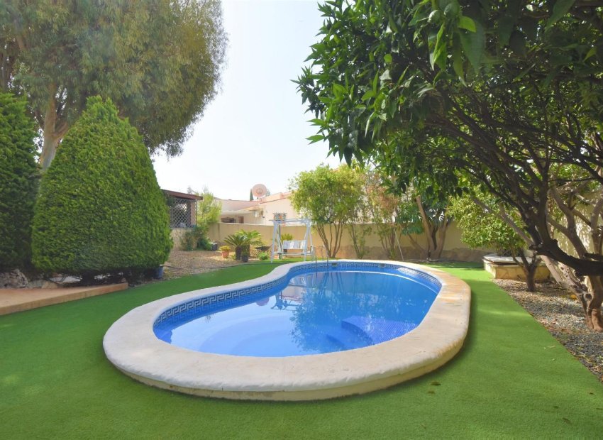 Resale - Villa - Ciudad Quesada