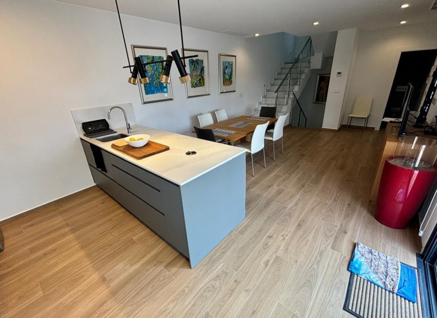 Resale - Villa - Ciudad Quesada