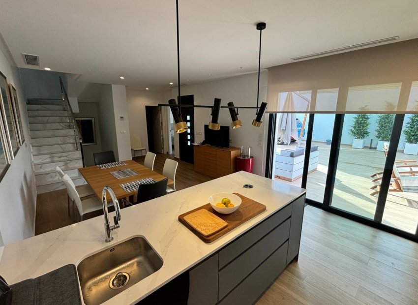 Resale - Villa - Ciudad Quesada