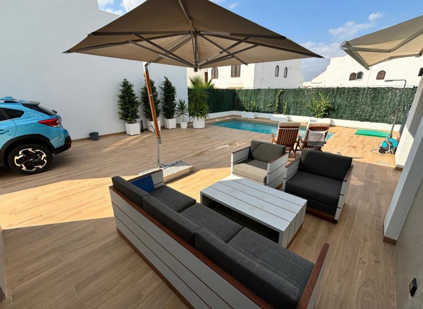 Resale - Villa - Ciudad Quesada