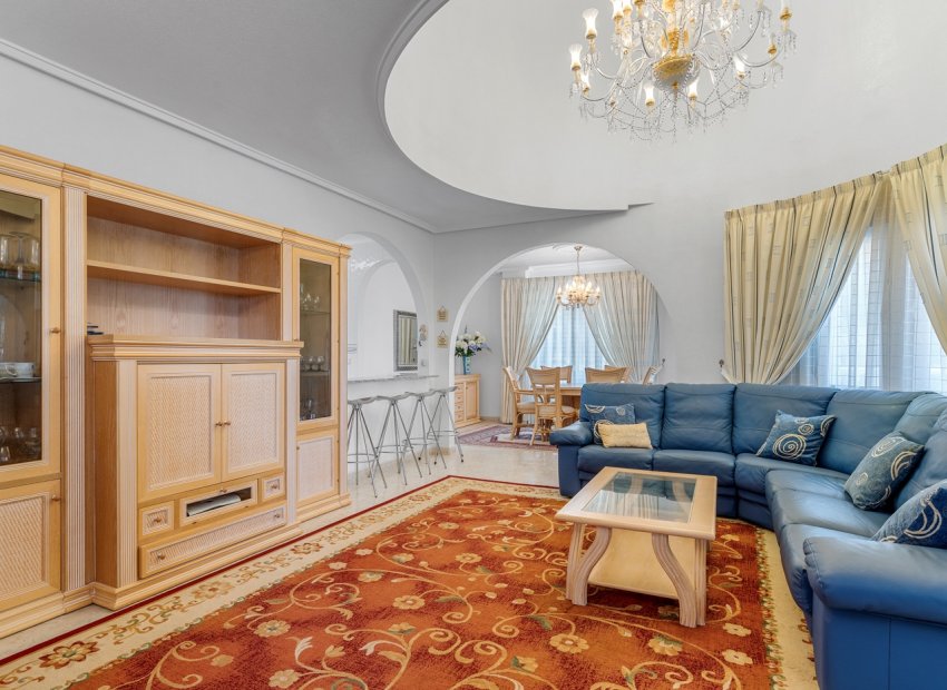 Resale - Villa - Ciudad Quesada