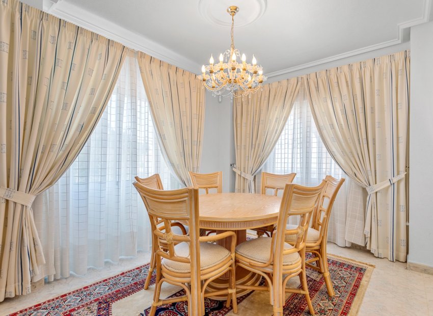 Resale - Villa - Ciudad Quesada