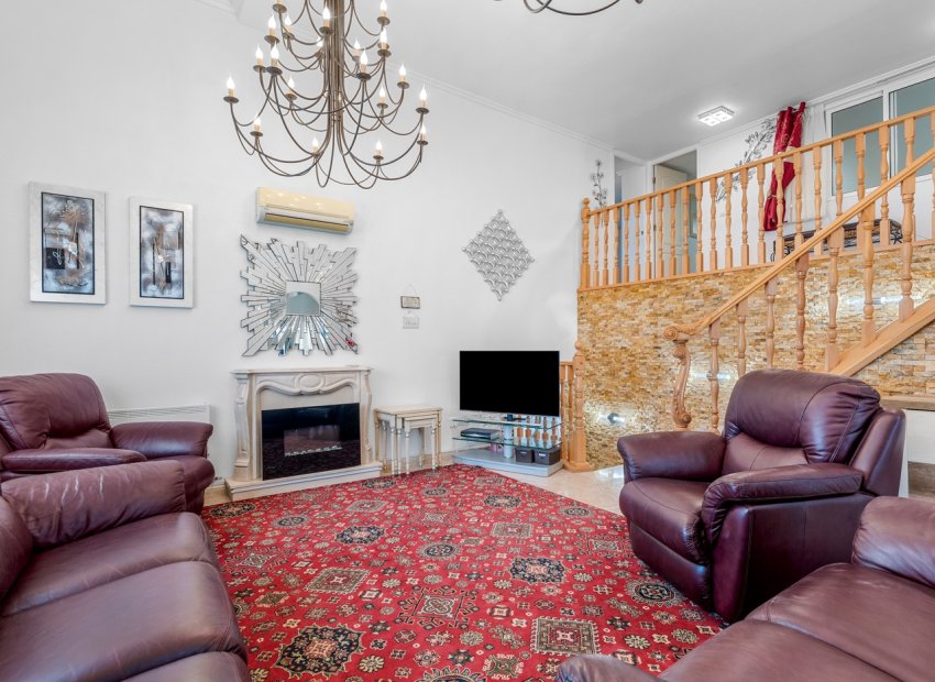 Resale - Villa - Ciudad Quesada