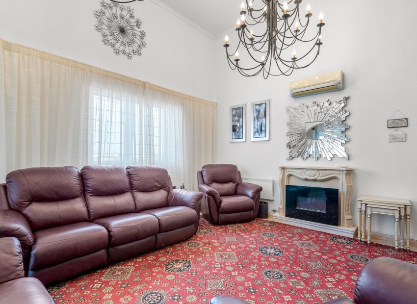 Resale - Villa - Ciudad Quesada