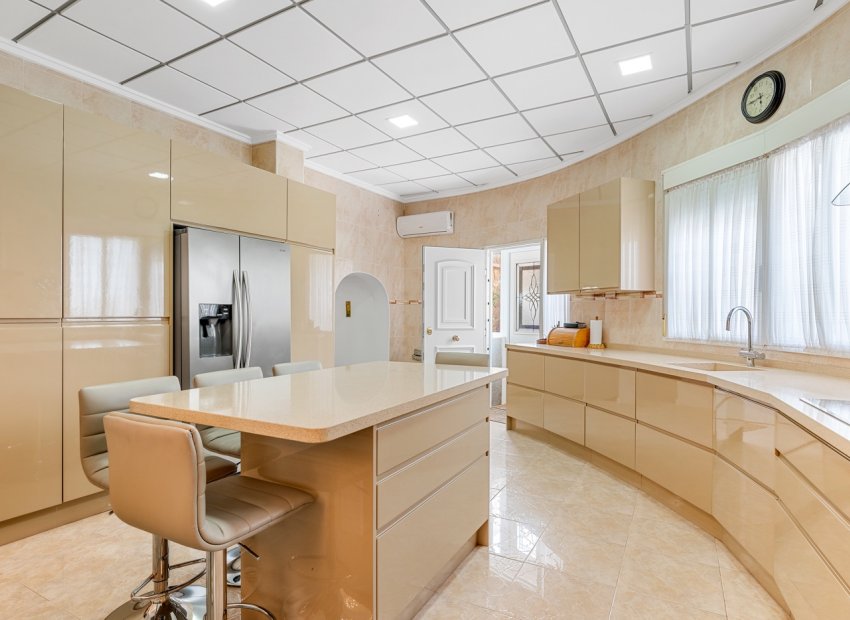 Resale - Villa - Ciudad Quesada