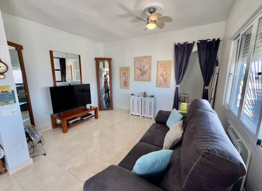 Resale - Villa - Ciudad Quesada