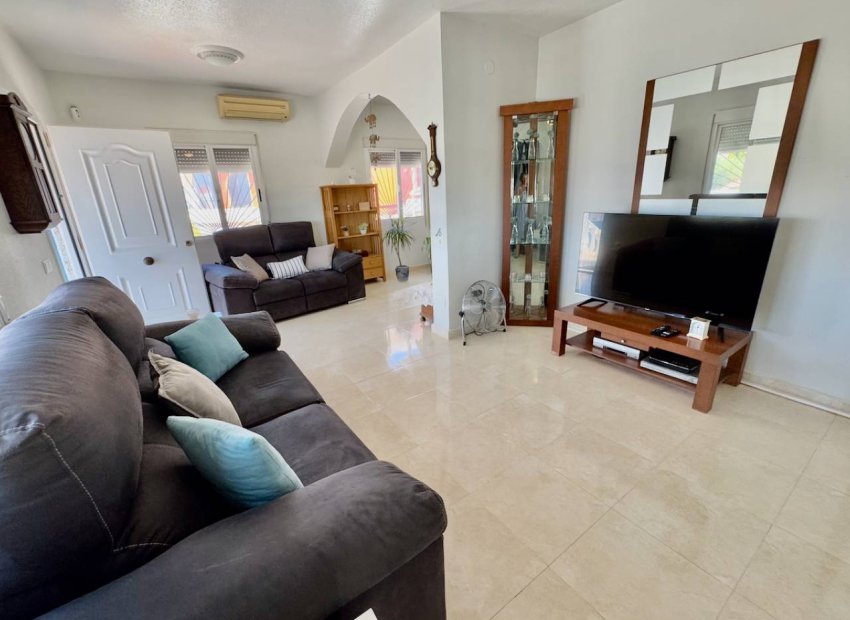 Resale - Villa - Ciudad Quesada