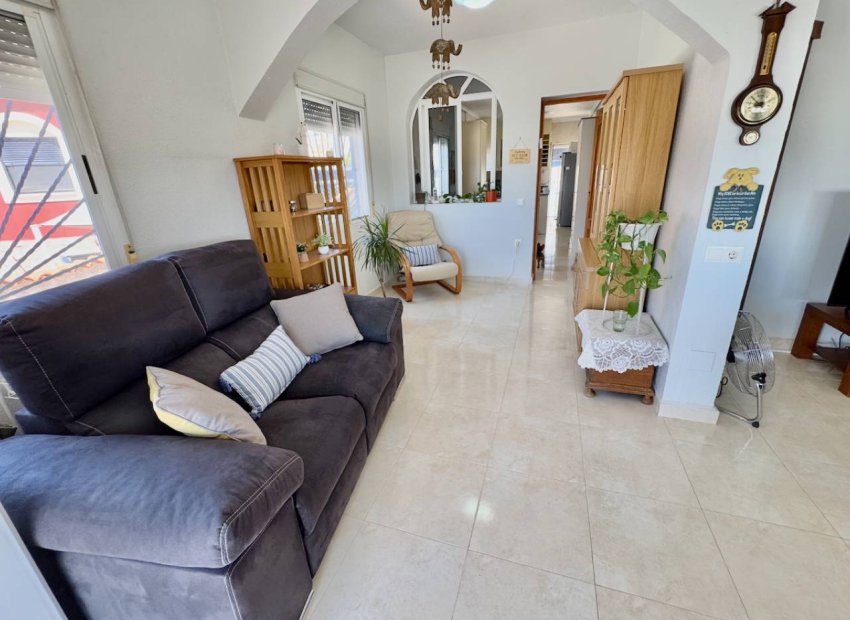 Resale - Villa - Ciudad Quesada