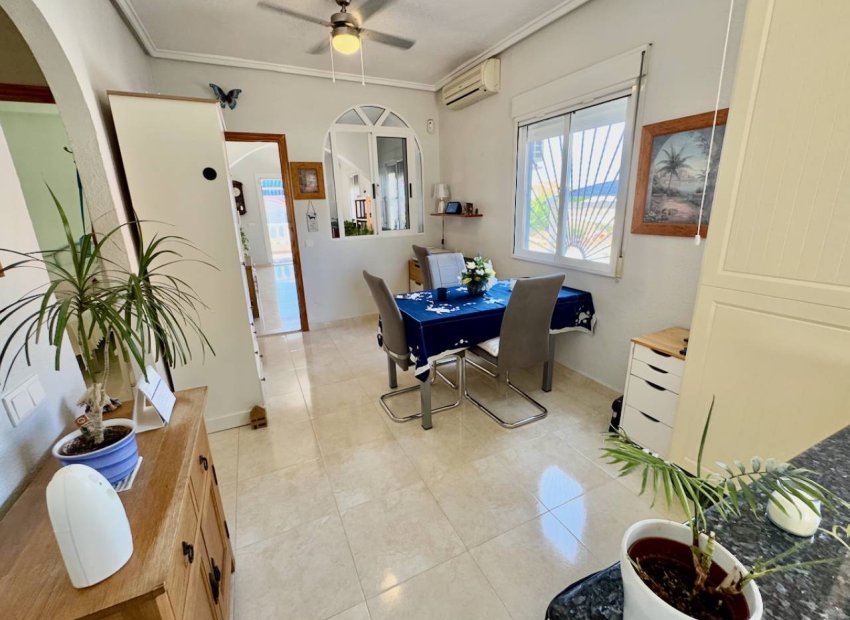 Resale - Villa - Ciudad Quesada