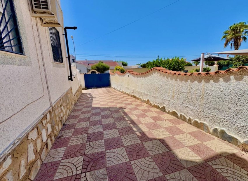 Resale - Villa - Ciudad Quesada