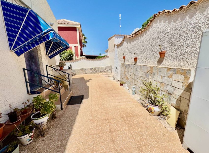 Resale - Villa - Ciudad Quesada