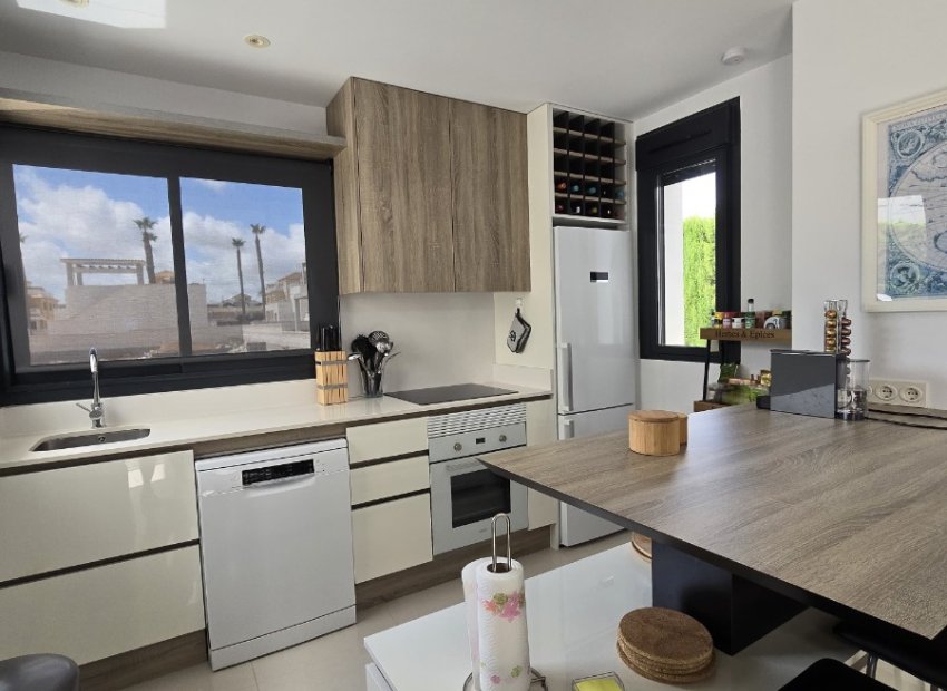 Resale - Villa - Ciudad Quesada