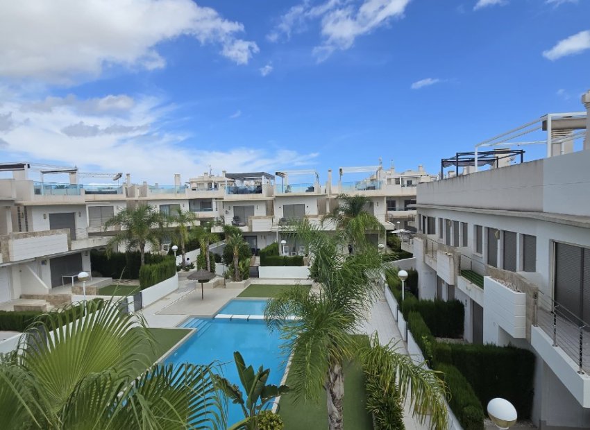 Resale - Villa - Ciudad Quesada