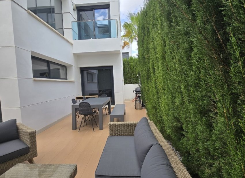 Resale - Villa - Ciudad Quesada