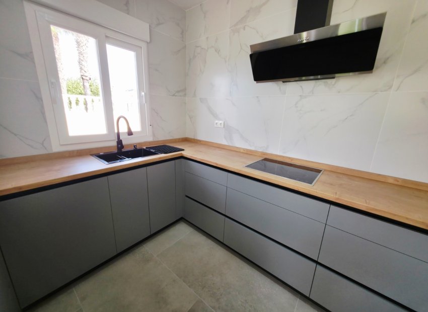 Resale - Villa - Ciudad Quesada