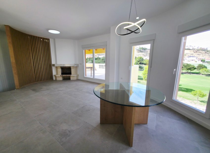 Resale - Villa - Ciudad Quesada