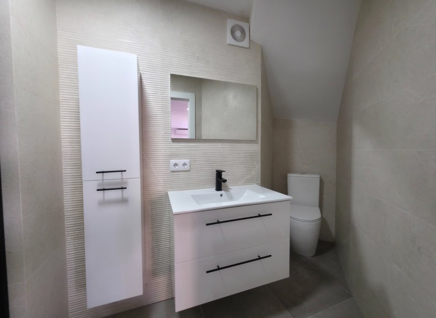 Resale - Villa - Ciudad Quesada