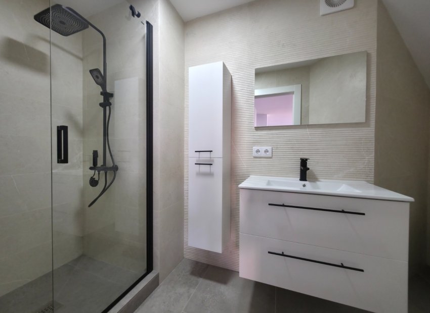 Resale - Villa - Ciudad Quesada