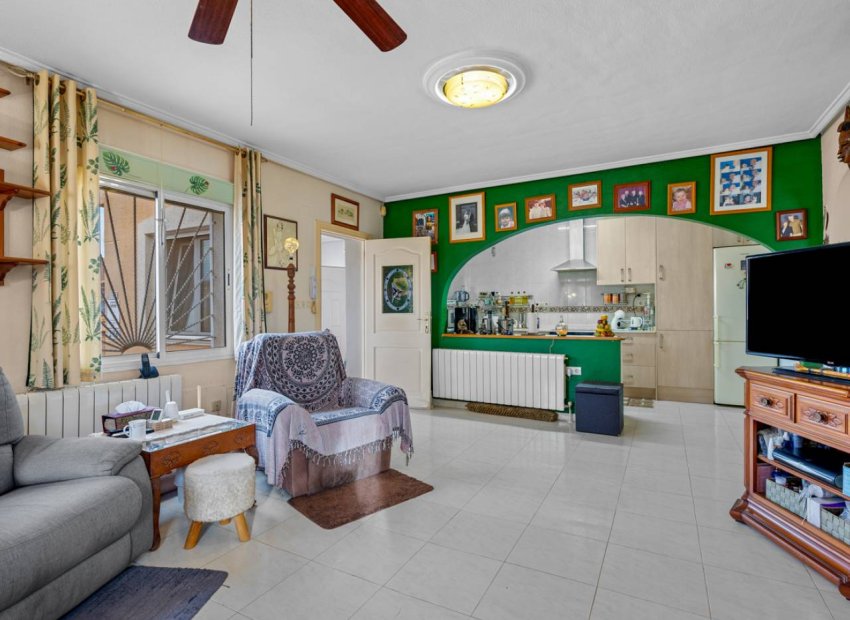 Resale - Villa - Ciudad Quesada