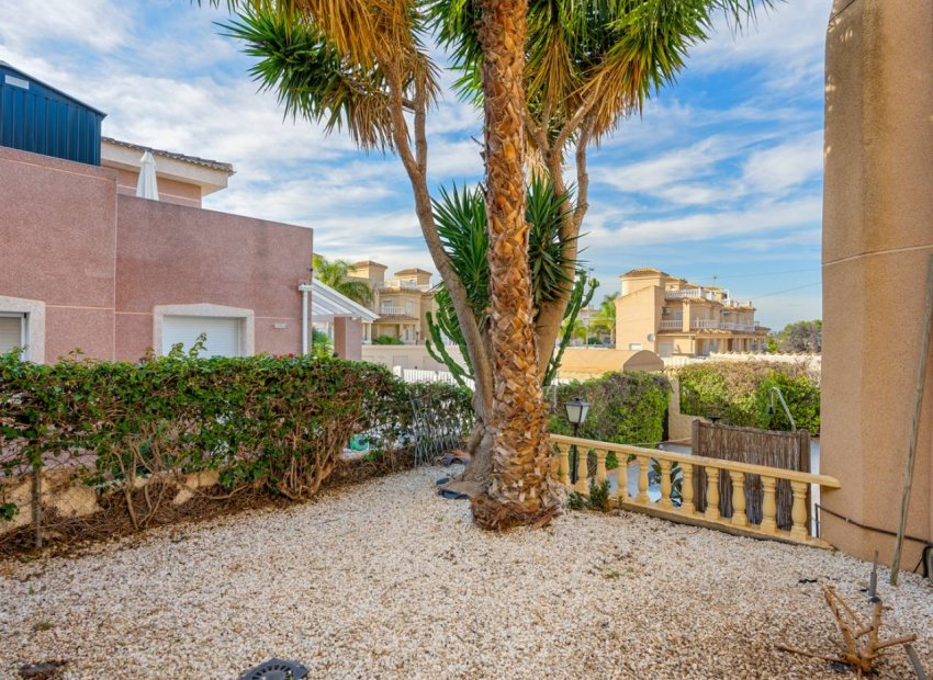 Resale - Villa - Ciudad Quesada