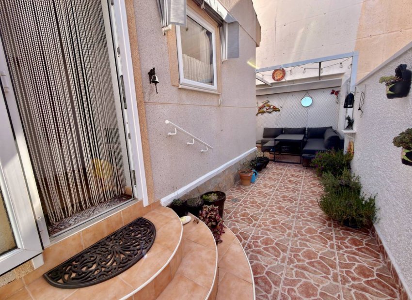 Resale - Villa - Ciudad Quesada