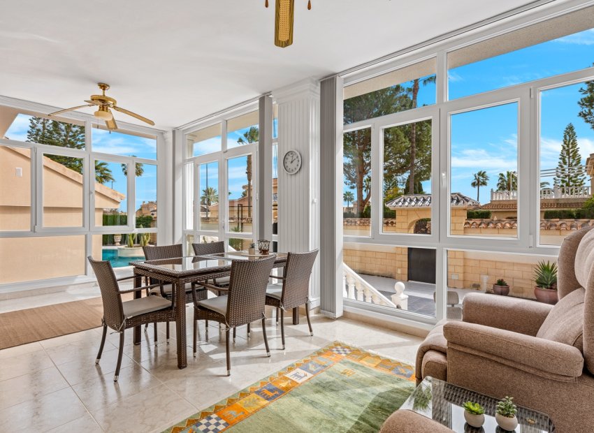 Resale - Villa - Ciudad Quesada