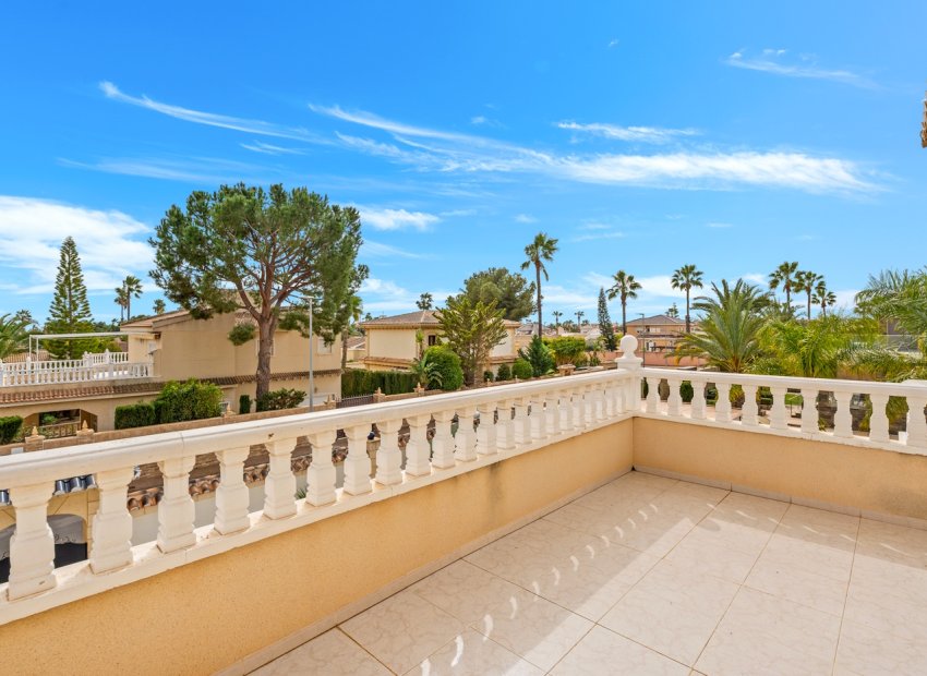 Resale - Villa - Ciudad Quesada