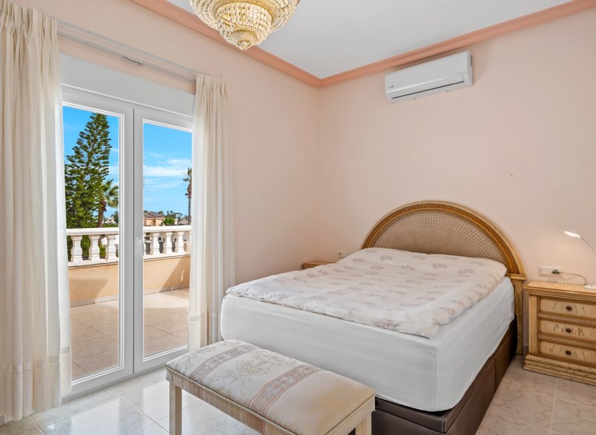 Resale - Villa - Ciudad Quesada