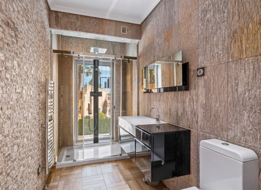 Resale - Villa - Ciudad Quesada