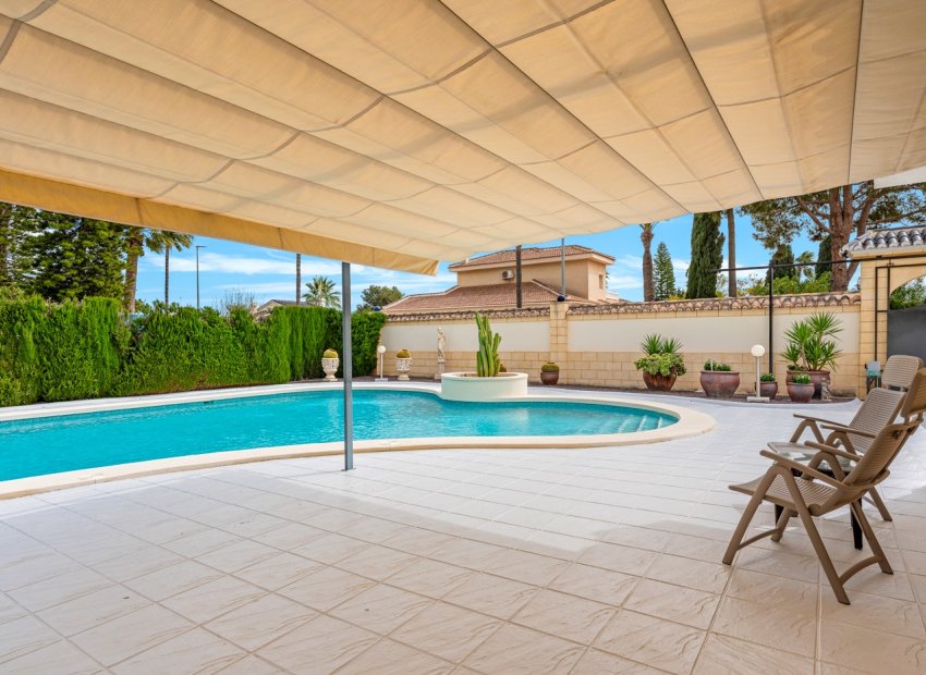 Resale - Villa - Ciudad Quesada