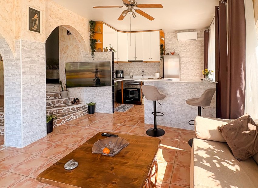 Resale - Villa - Ciudad Quesada