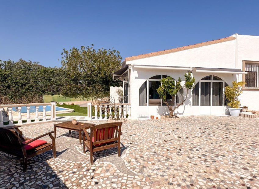 Resale - Villa - Ciudad Quesada