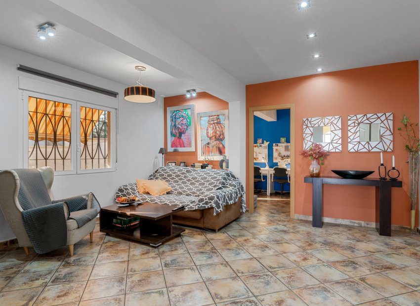 Resale - Villa - Ciudad Quesada