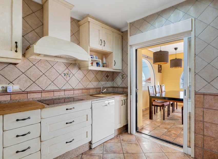 Resale - Villa - Ciudad Quesada