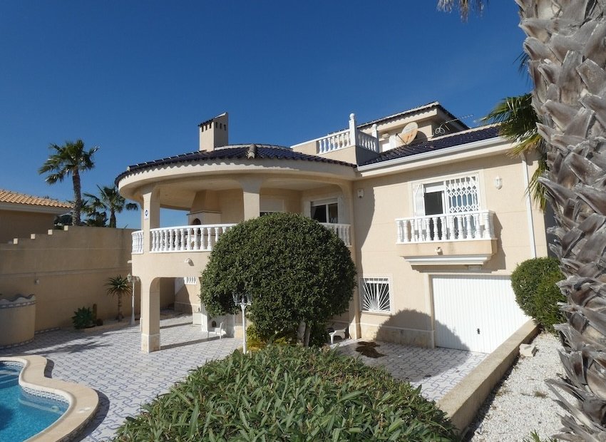 Resale - Villa - Ciudad Quesada