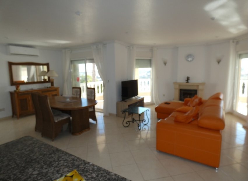Resale - Villa - Ciudad Quesada