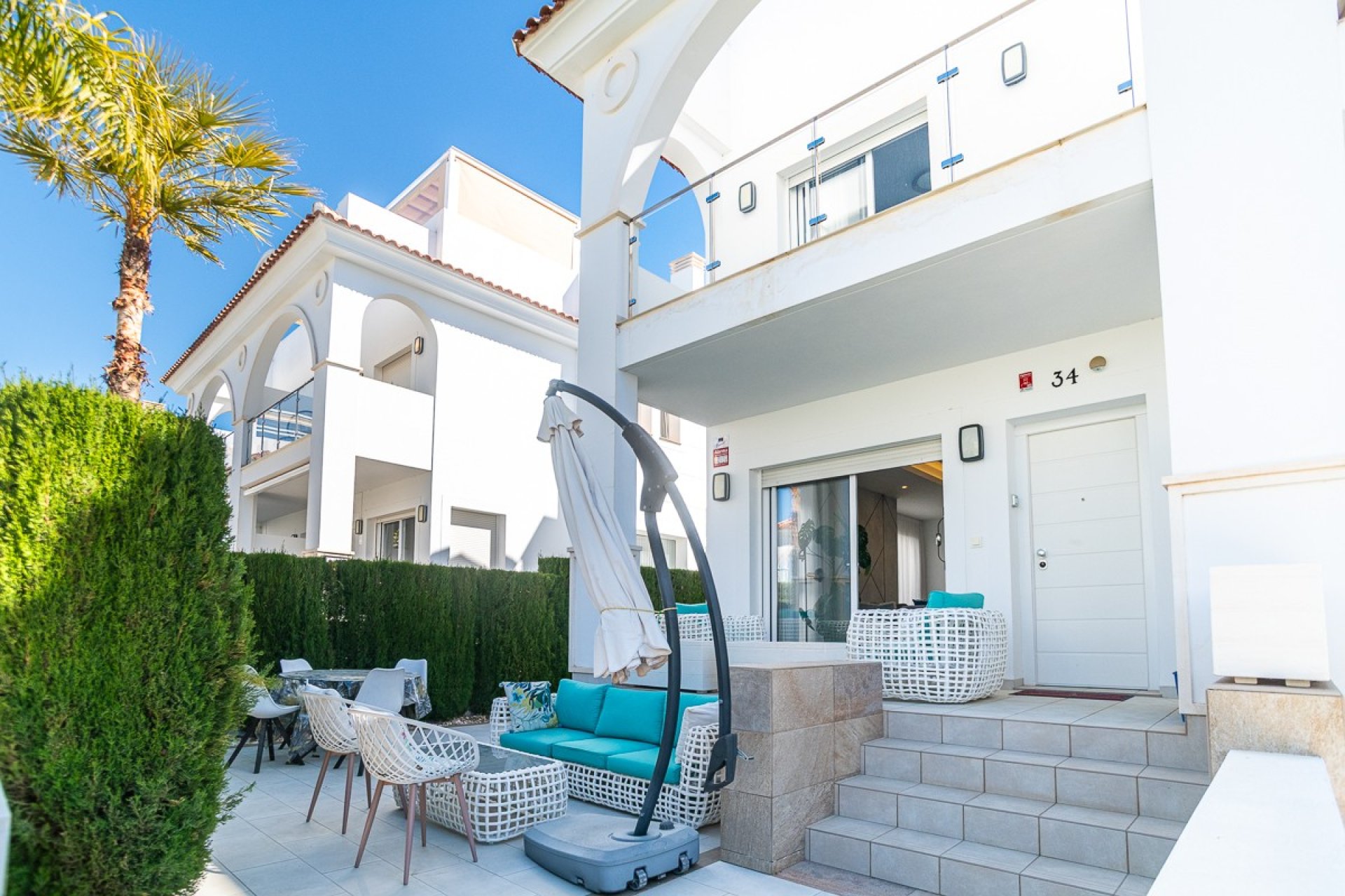 Resale - Villa - CIUDAD QUESADA