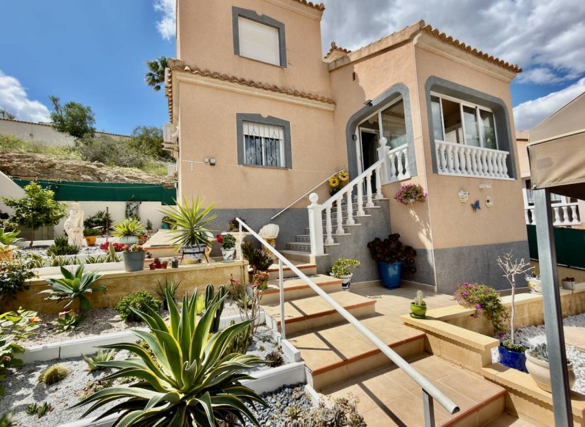 Resale - Villa - Ciudad Quesada