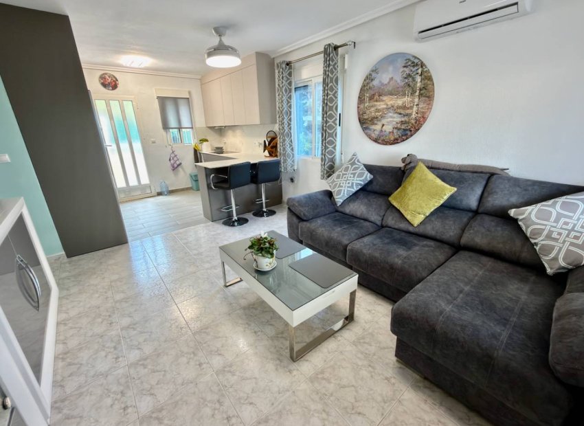 Resale - Villa - Ciudad Quesada