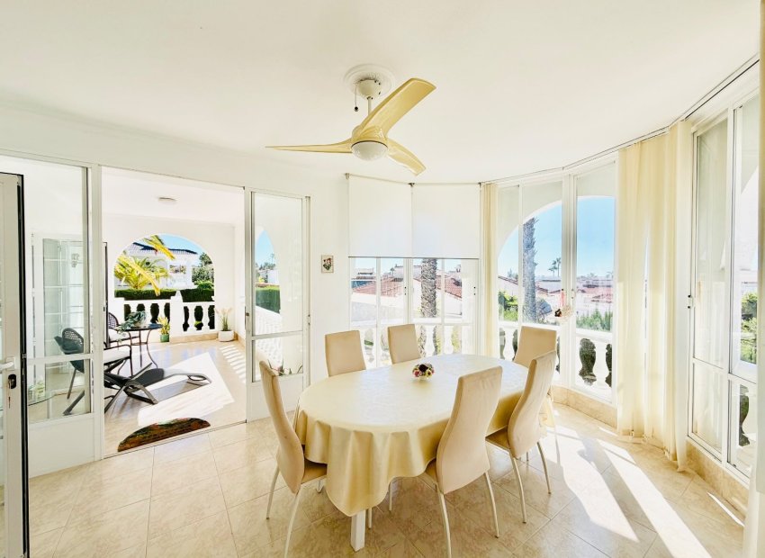 Resale - Villa - Ciudad Quesada