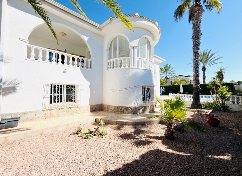 Resale - Villa - Ciudad Quesada