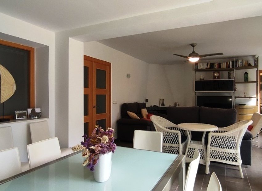 Resale - Villa - Cocentaina