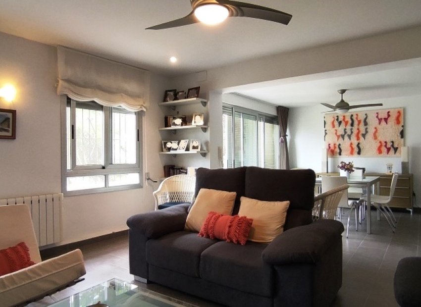 Resale - Villa - Cocentaina