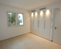 Resale - Villa - COSTA D'EN BLANES - Calvià