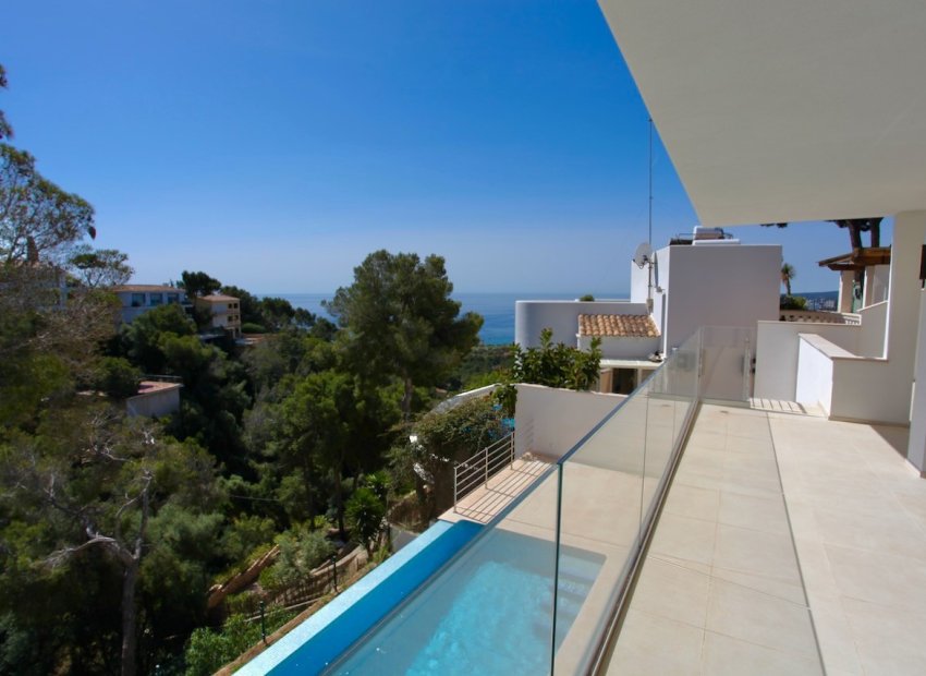 Resale - Villa - COSTA D'EN BLANES - Calvià