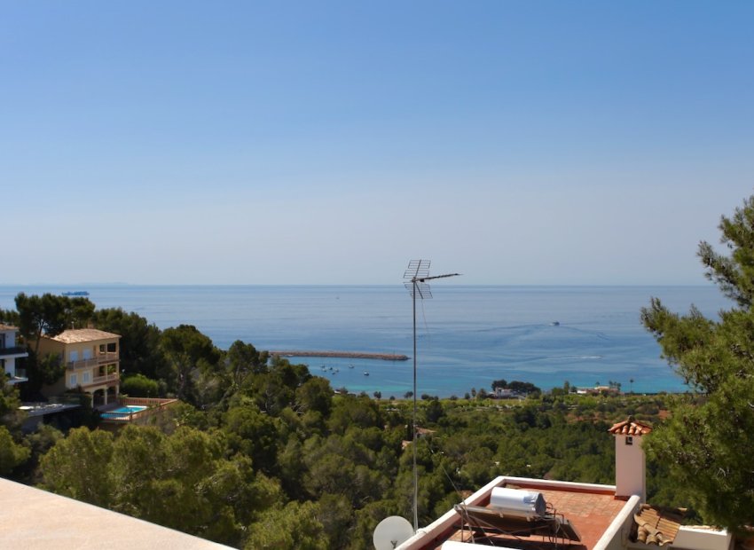 Resale - Villa - COSTA D'EN BLANES - Calvià