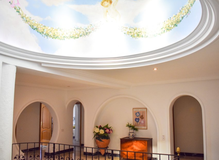 Resale - Villa - Crevillente